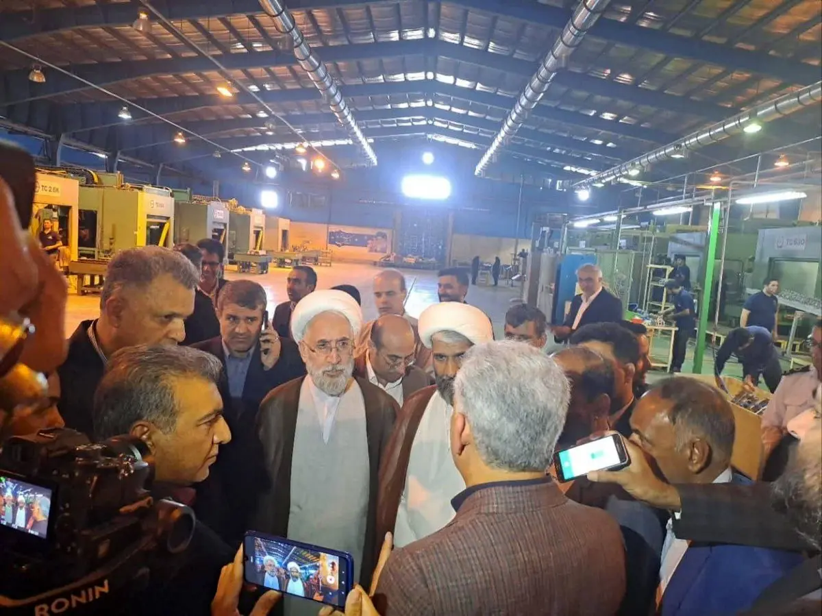 بازدید ناگهانی دادستان کل کشور از کارخانههای خودروسازی شهرستان بم
