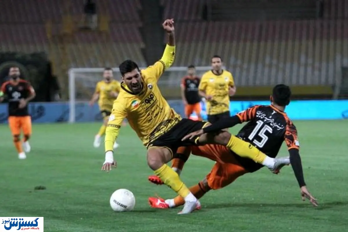 بمب پرسپولیس در آستانه هایجک