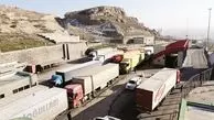 ترافیک سنگین کامیون‌ها در مرز آستارا