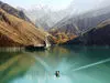 ۸۴۶ میلیارد لیتر از آب کشور صادر شد | ایران در مسیر نابودی !