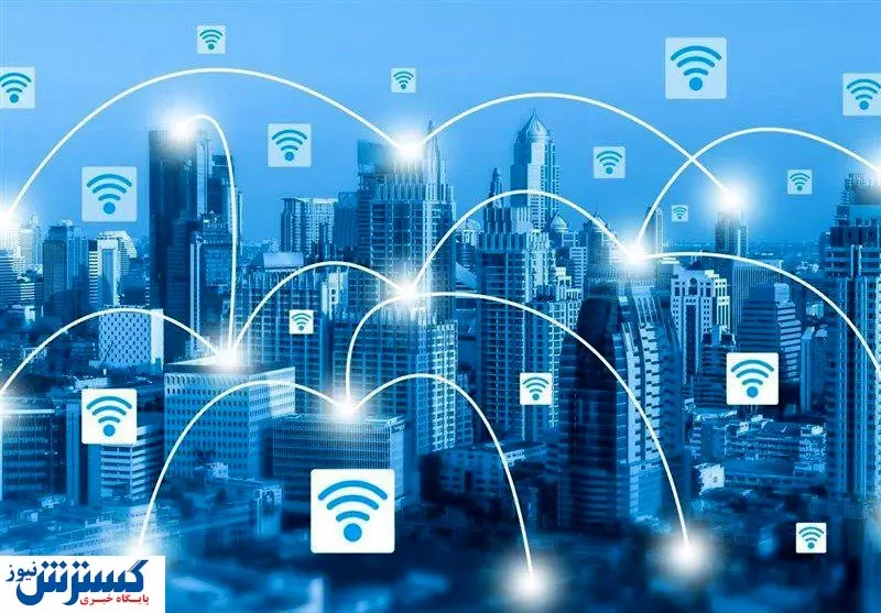 معلمانی که اینترنت رایگان دریافت نکردهاند بخوانند