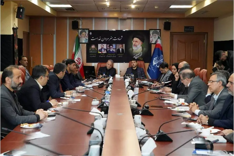 اعلام مهمترین راهبردهای دریایی و بندری کشور در دولت سیزدهم/اجرای ۱۸ همت سرمایهگذاری در زیرساختها و روبناهای بنادر/ ایجاد و توسعه بنادر جدید و ریل پایه
