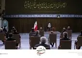 کتیبه معنادار حسینیه امام خمینی در هنگام حضور مدال‌ آوران المپیک