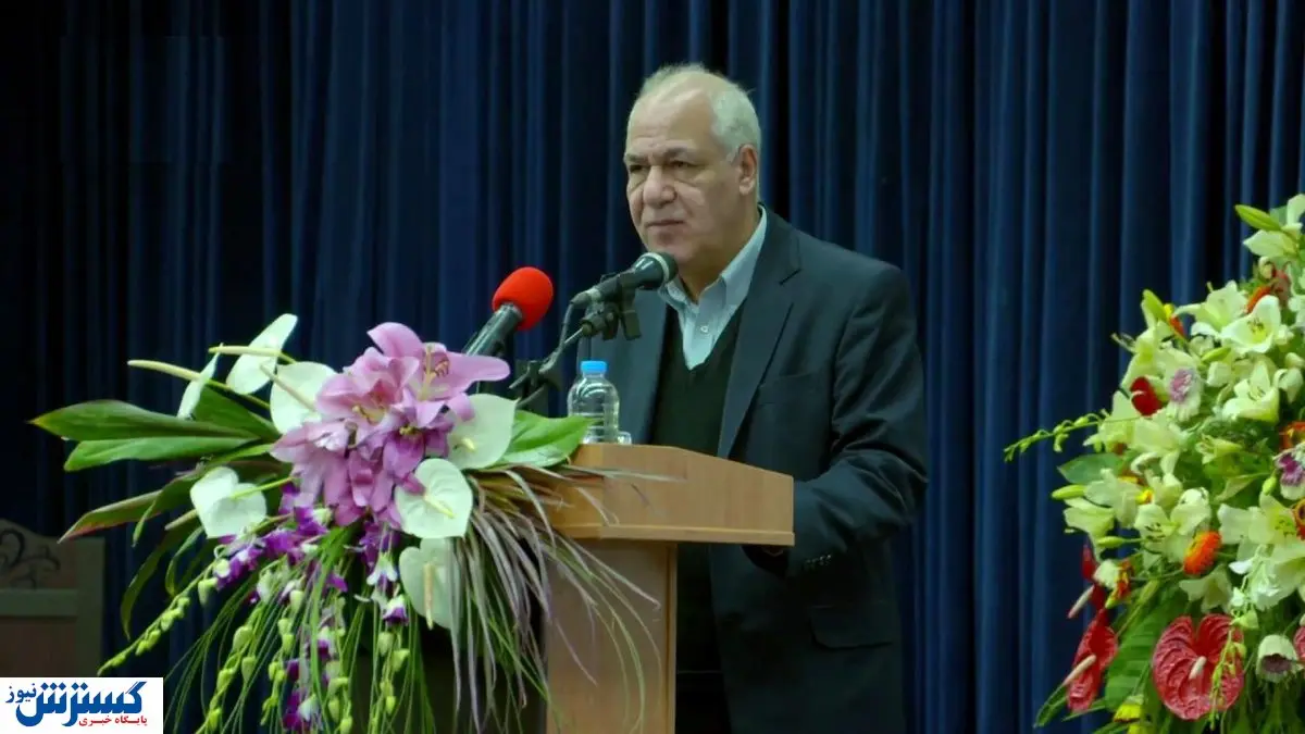 حسین اسفهبدی مدیر برتر نمایشگاه تهران شد