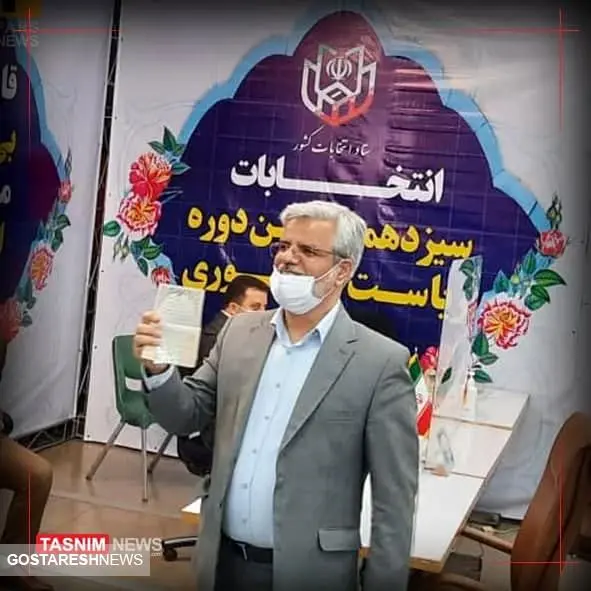 «محمود صادقی» در انتخابات ثبت‌نام کرد