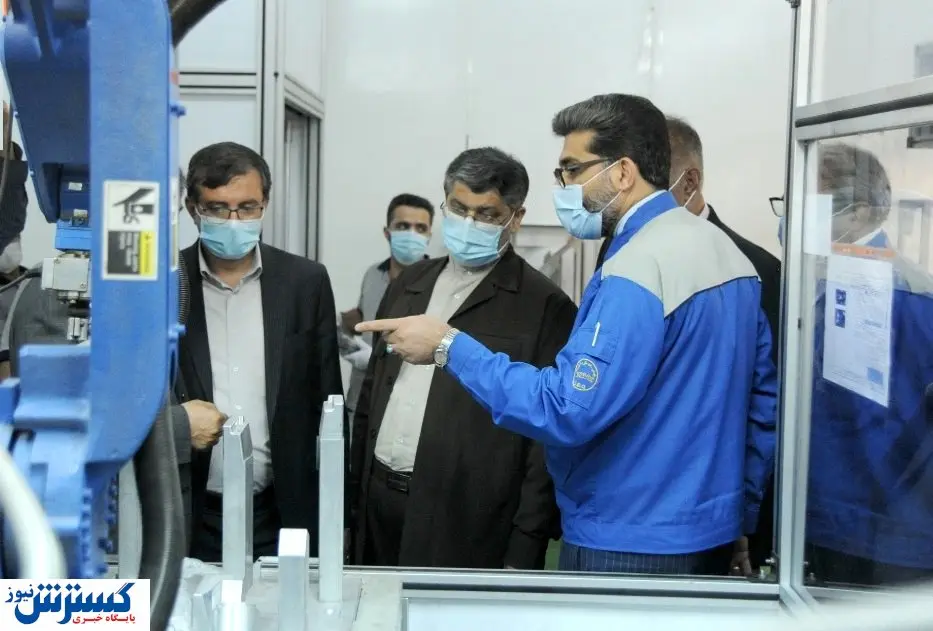 خودکفایی در تولید چراغهای خودرو تارا