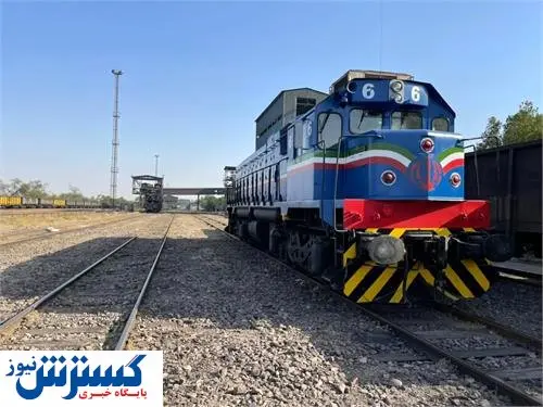 بازسازی دو دستگاه لکوموتیو برای نخستین بار در فولاد خوزستان