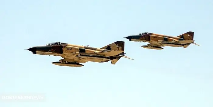 سلفی جالب یک خلبان جنگنده  ایرانی در آسمان + عکس