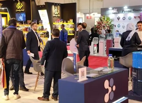 روایت تصویری از نمایشگاه رنگ و رزین در نمایشگاه بین‌المللی تهران