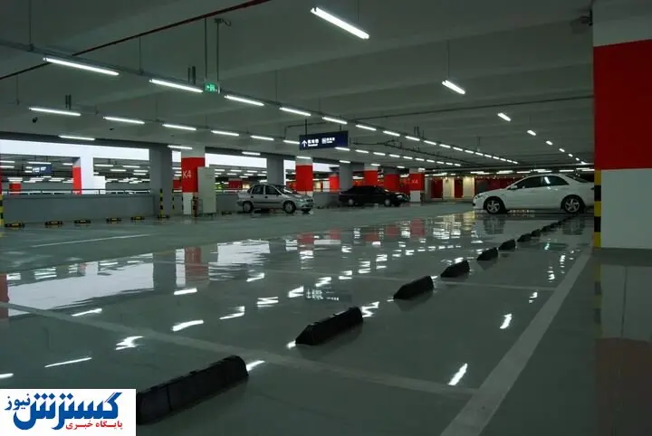مشکل جای پارک در تهران / تابلوی پارک مساوی با پنچری چقدر جریمه دارد؟