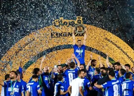 پرسپولیس با ستاره استقلال تمام کرد