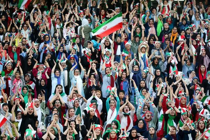 خبر خوش فیفا درباره ورود زنان به استادیوم آزادی 