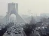 گرد و غبار ادارات تهران را تعطیل می‌کند ؟