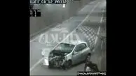 لحظه تصادف وحشتناک یک اتومبیل در خیابان + فیلم