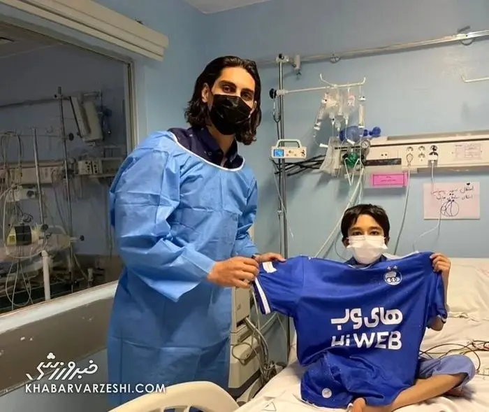 حرکت قابل تقدیر مدافع معروف استقلال در بیمارستان + عکس
