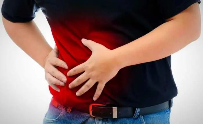 علت دردهای شکمی در نواحی مختلف چیست؟