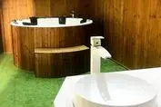 خرید وان و جکوزی بدون دردسر: از وعده‌ دروغ تا انتخاب مطمئن