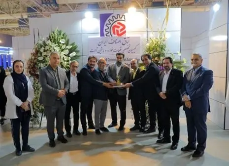 صادرات خرمای ایران قربانی بازی خودروسازان شد