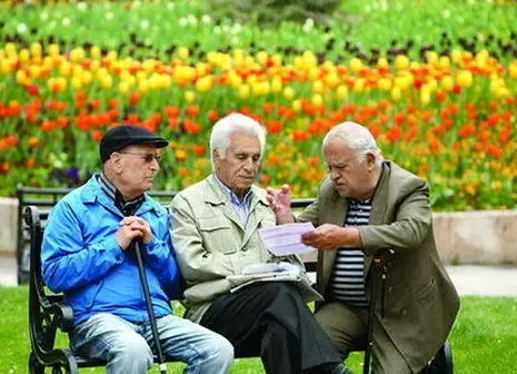 عیدی بازنشستگان مخابرات چگونه پرداخت می‌شود؟