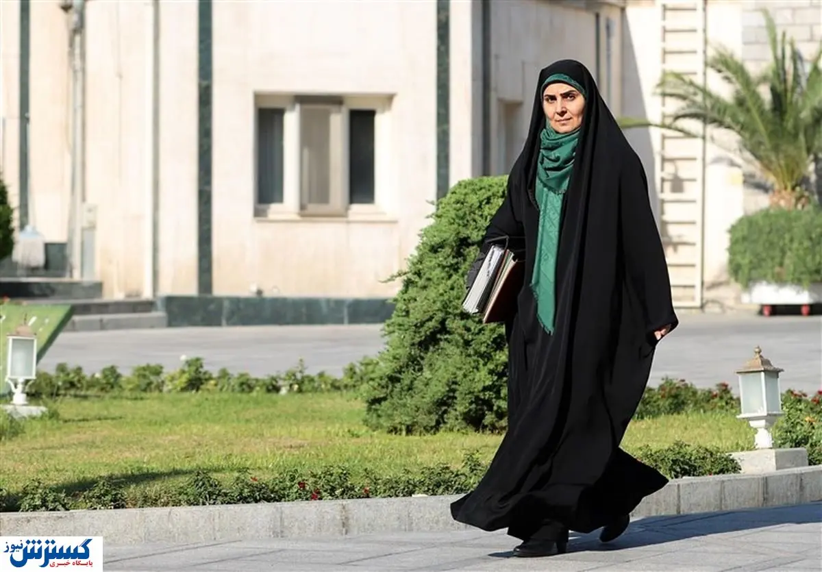 صفر تا ۱۰۰ سفر وزیر راه به چهارمحال و بختیاری | صادق از ریل گذاری راهآهن شهرکرد – اصفهان بازدید کرد