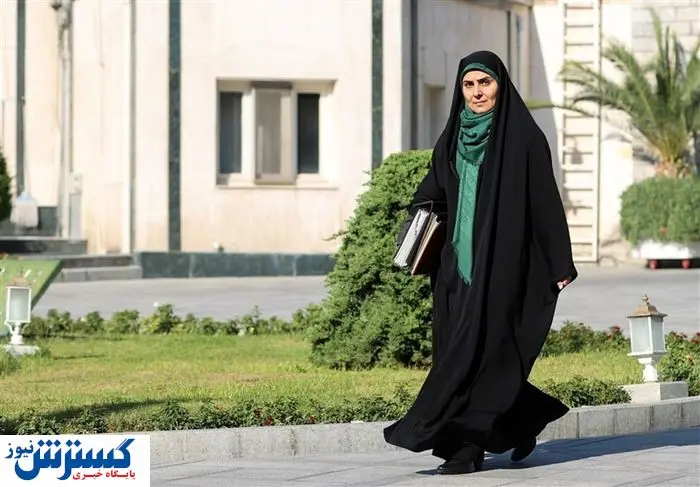 صفر تا 100 سفر وزیر راه به چهارمحال و بختیاری | صادق از ریل گذاری راهآهن شهرکرد - اصفهان بازدید کرد