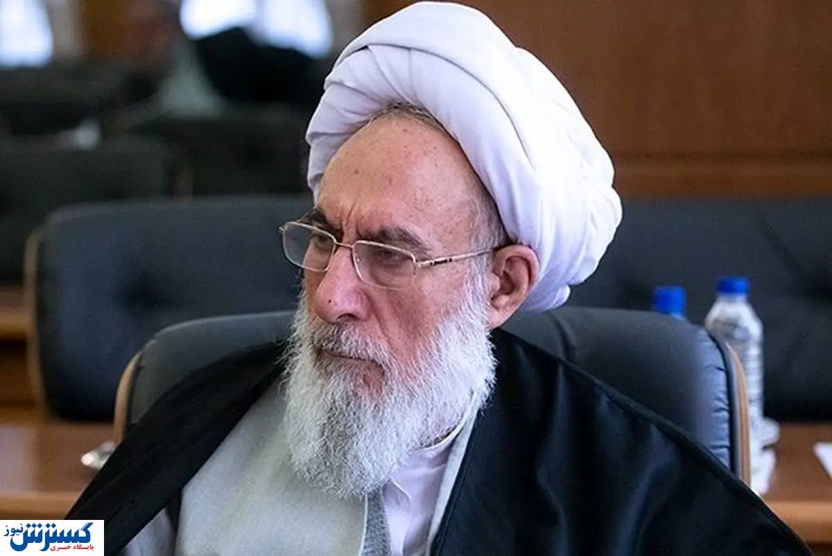 ایرانی نباید سوار ماشین خارجی شود