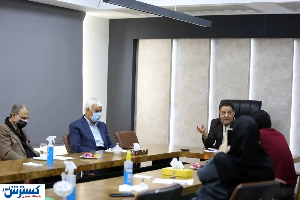 سوال عجیب مالیاتی ها از چاپخانه داران
