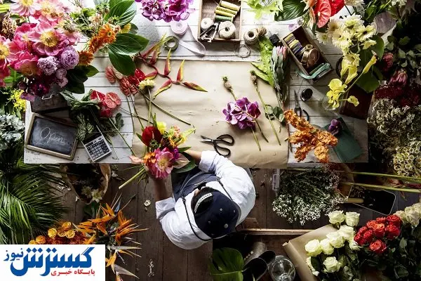 گل های کهنه به عروس و دامادها قالب می شود!