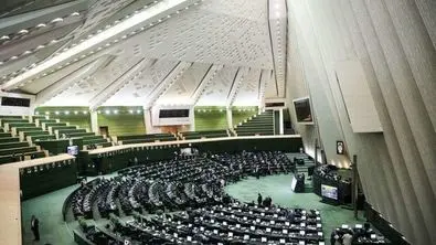 مجلس همه مجردها را خوشحال کرد