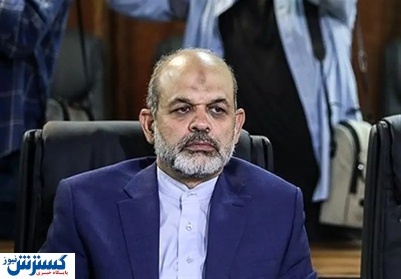 رونمایی وزیر کشور از لباس عجیب و سنتی اش + عکس