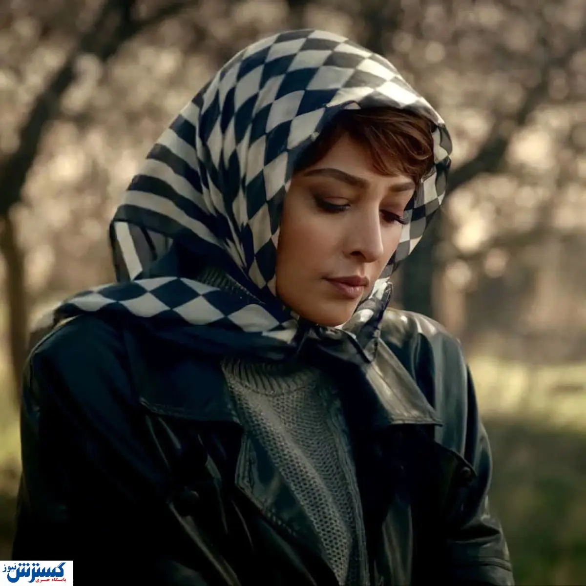 استایل آناهیتا درگاهی برای شب یلدا