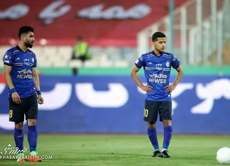 جنجال بر سر خرید امتیاز استقلال توسط پرسپولیس!