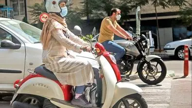 دولت با صدور گواهینامه موتوسیکلت برای زنان موافقت کرد