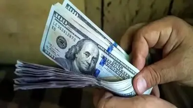 بازار دلار تکان خورد (امروز جمعه ۱۰ مرداد)