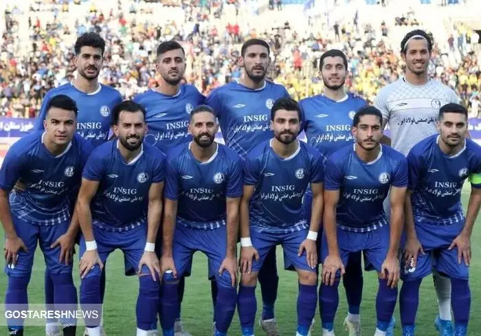 چشمک دروازه بان آبی ها به پرسپولیس