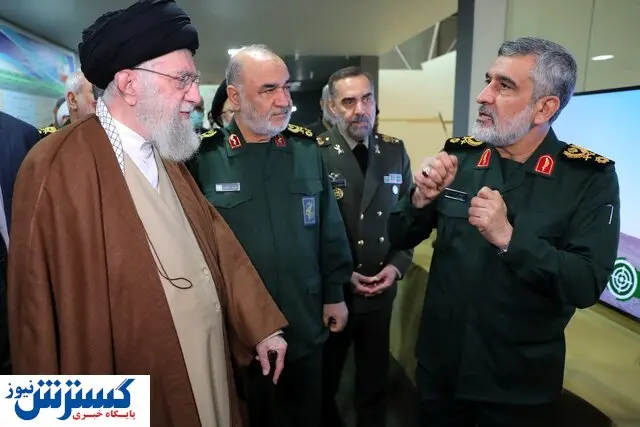 رهبر انقلاب:  نباید به سطح کنونی موفقیتها راضی بود