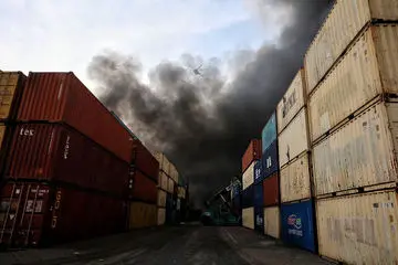 رسوب میلیون‌ها دلار کالا در گمرک؛ اقتصاد نفس کم آورد!
