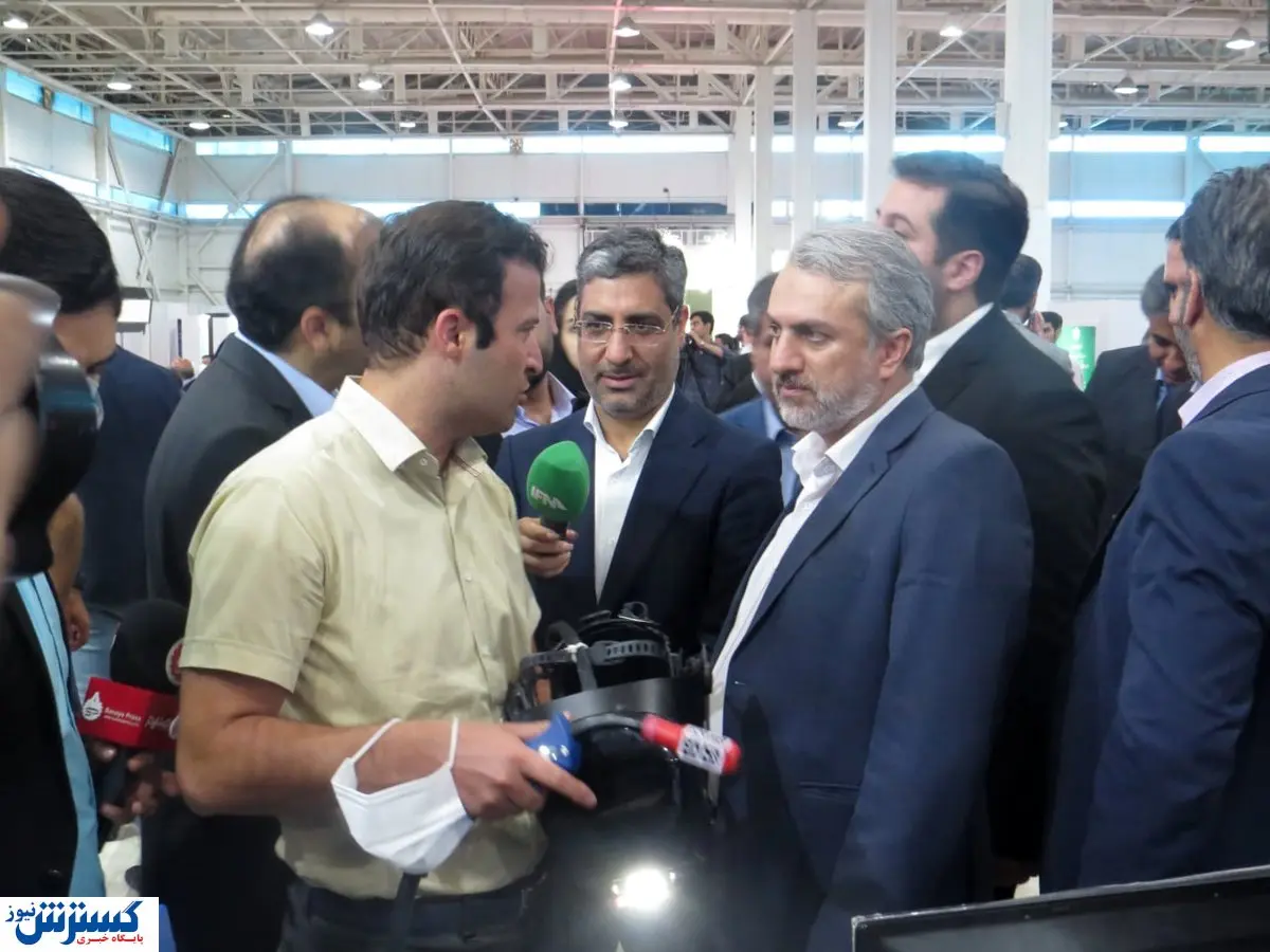 بازدید وزیر صمت از اولین نمایشگاه توانمندی های صادراتی شرکتهای کوچک و متوسط