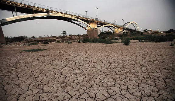 طرح‌ های انتقال آب، نفس خوزستان را گرفت