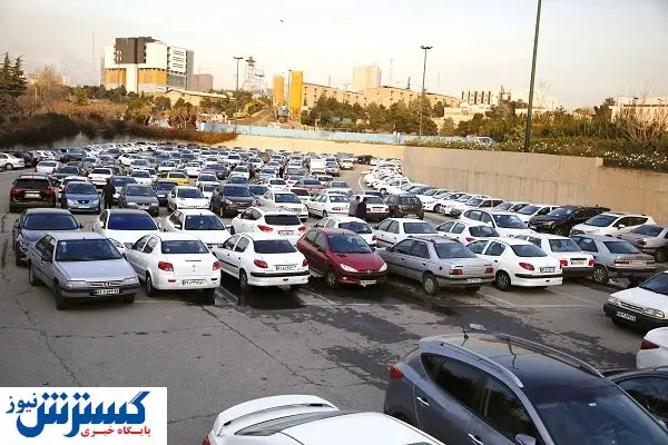 خودرو در ایستگاه بلاتکلیفی