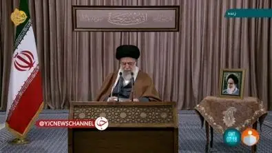 رهبر معظم انقلاب:امروز در تبلیغات دشمنان از اسلام سیاسی نام برده می شود. +‌فیلم