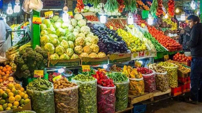 قیمت روز میوه و تره بار در میادین شهرداری (۱۴۰۰/۰۲/۲۰) + جدول