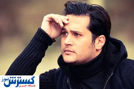 تصویر کودکی سیاوش خیرابی در حال تاب بازی+عکس