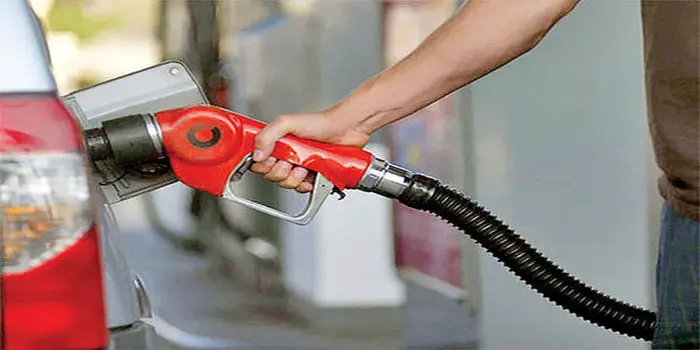 گران شدن قیمت بنزین؛ شایعه یا واقعیت؟