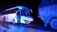 تصادف مرگبار کامیون و اتوبوس فاجعه آفرید!