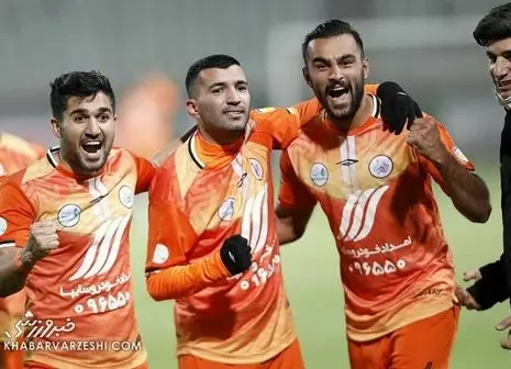 مانع بزرگ بر سر راه پرسپولیس / جذب تاجیک ها منتفی شد؟