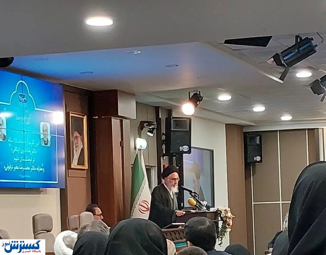 سکوت وزیر علوم  و ناراحتی رئیس فرهنگستان در اخراج اساتید