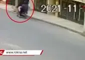 حمله سارقان مسلح به راننده سانتافه + فیلم