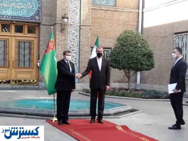 ابتکار جدید وزارت خارجه در استقبال از وزیر خارجه پاکستان + عکس