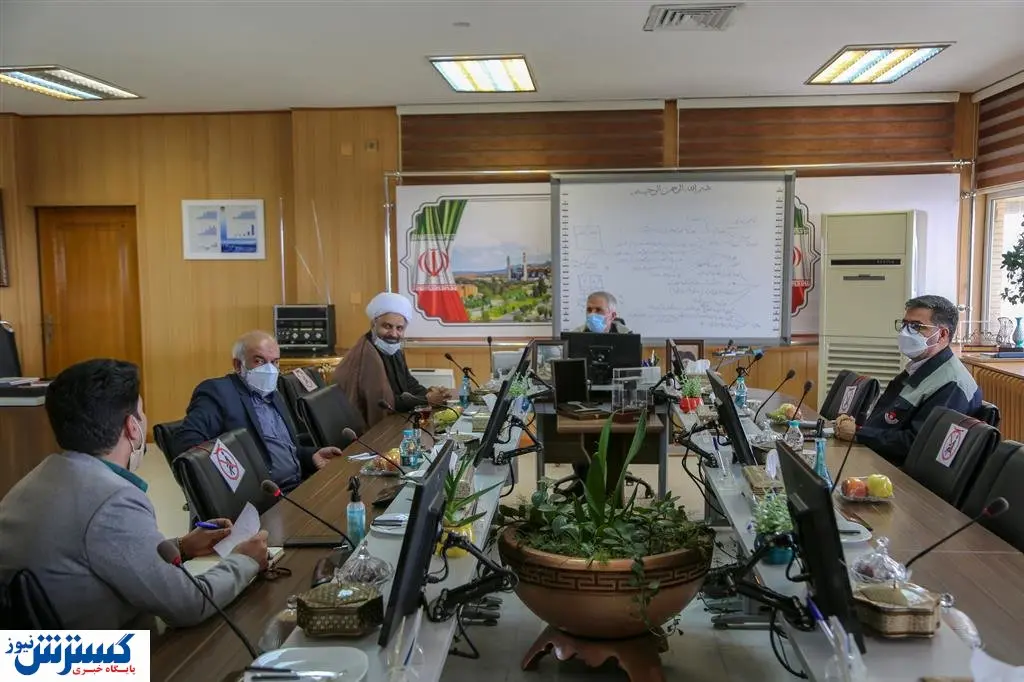 جلسه تعاملی ذوب آهن با امام جمعه سده لنجان